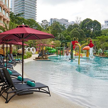 Sunway Resort Hotel Petaling Jaya Dış mekan fotoğraf The water playground at Shangri-La Hotel, Kuala Lumpur