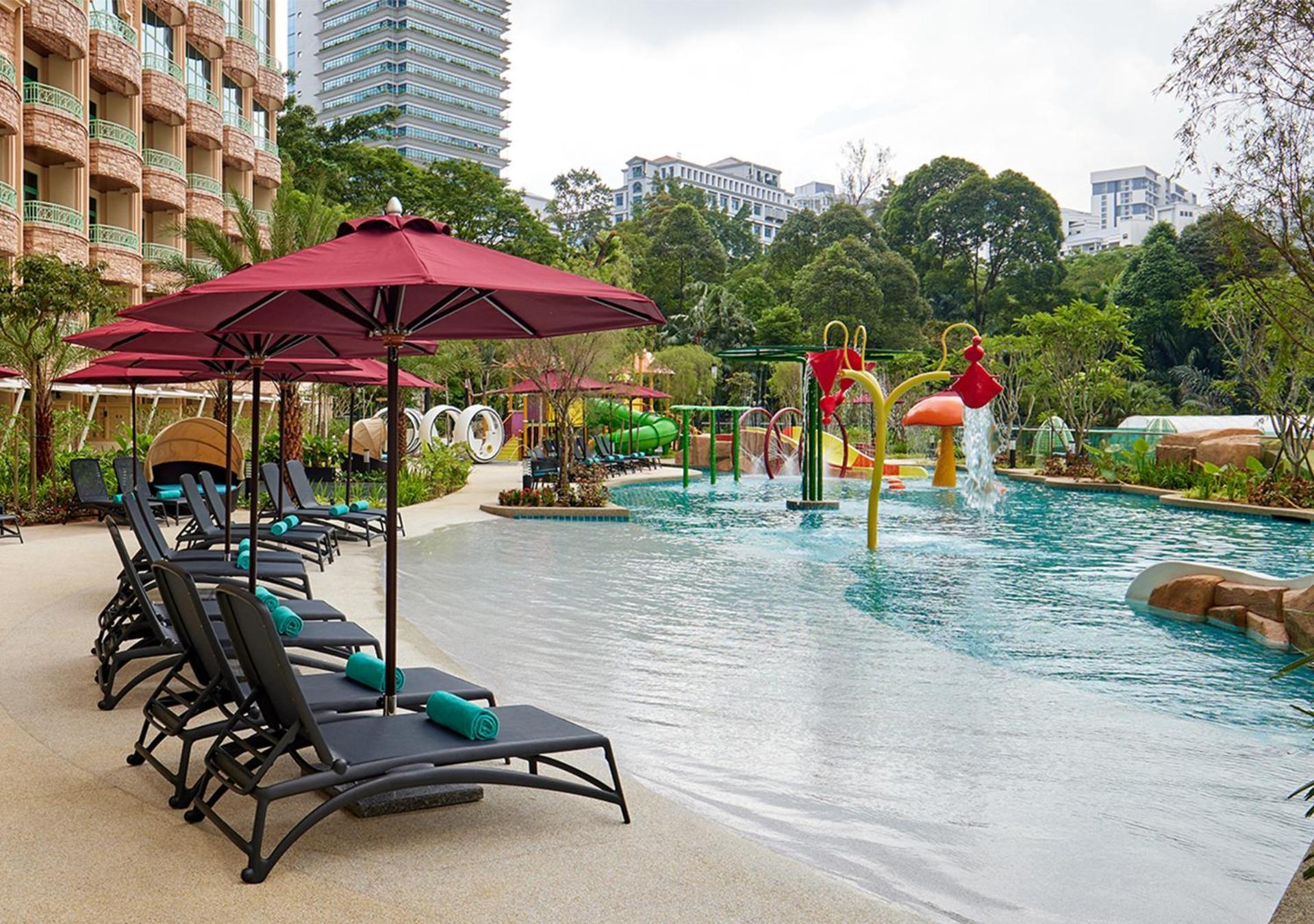 Sunway Resort Hotel Petaling Jaya Dış mekan fotoğraf The water playground at Shangri-La Hotel, Kuala Lumpur
