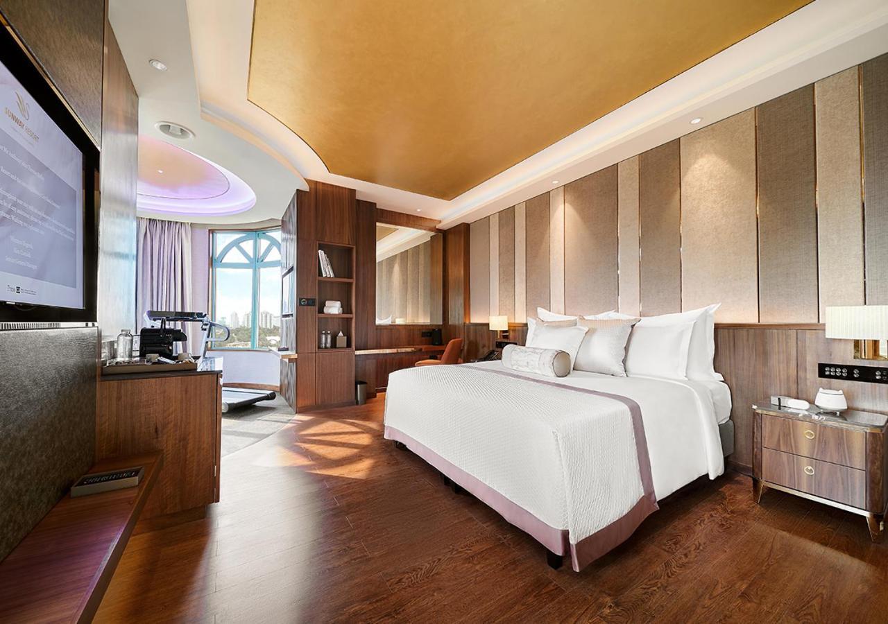 Sunway Resort Hotel Petaling Jaya Dış mekan fotoğraf Deluxe Suite