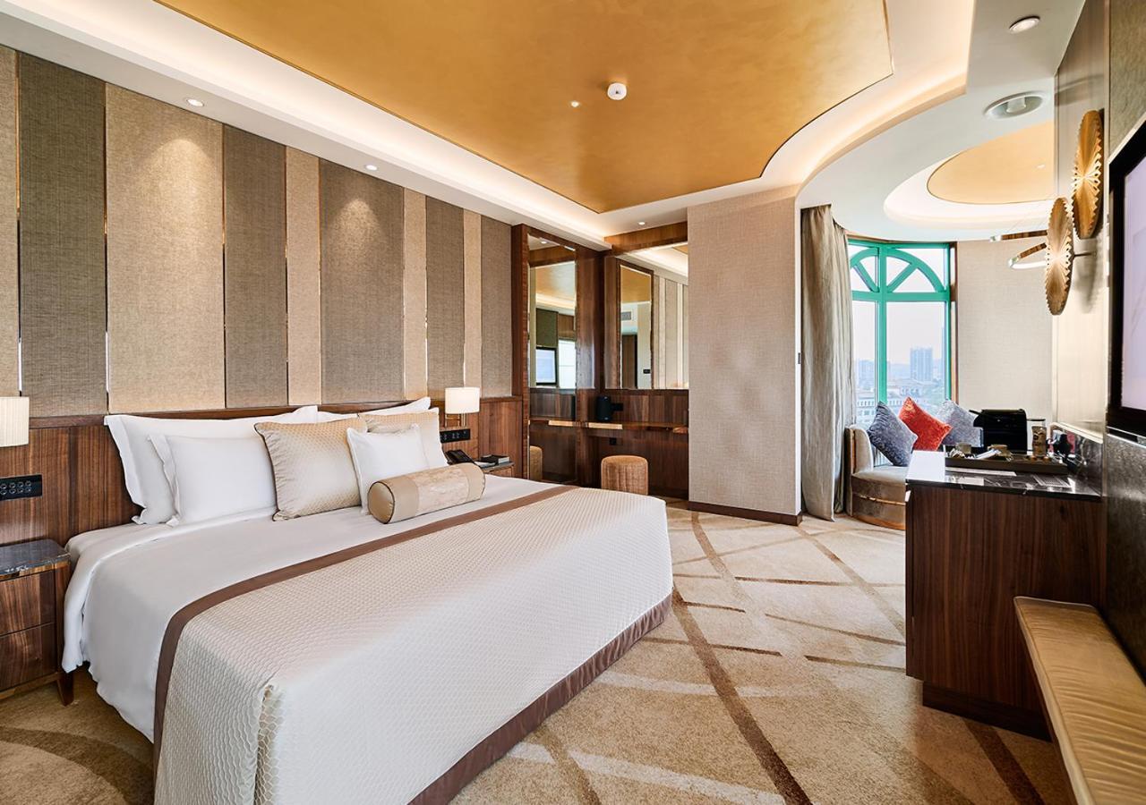 Sunway Resort Hotel Petaling Jaya Dış mekan fotoğraf Suite